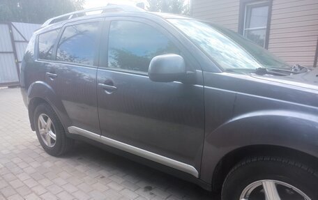Mitsubishi Outlander III рестайлинг 3, 2007 год, 850 000 рублей, 7 фотография