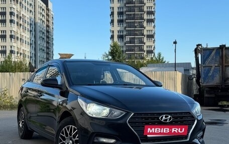 Hyundai Solaris II рестайлинг, 2018 год, 1 000 000 рублей, 5 фотография