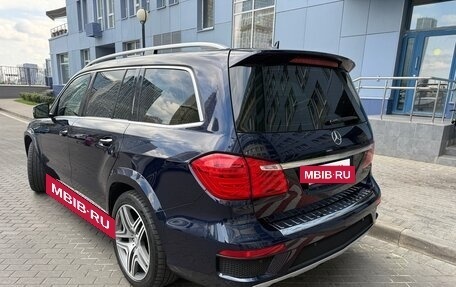 Mercedes-Benz GL-Класс, 2015 год, 3 950 000 рублей, 2 фотография