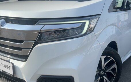 Honda Stepwgn IV, 2019 год, 1 980 000 рублей, 6 фотография
