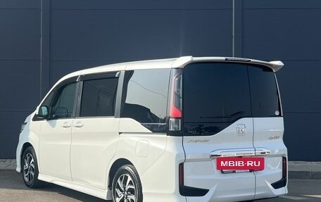 Honda Stepwgn IV, 2019 год, 1 980 000 рублей, 5 фотография