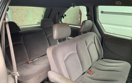 Dodge Caravan IV, 2003 год, 180 000 рублей, 13 фотография