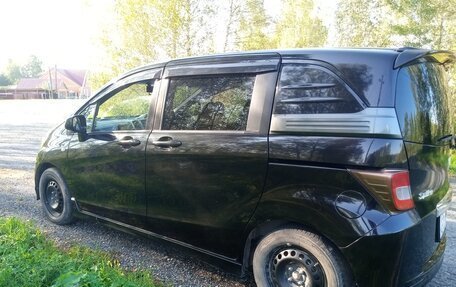 Honda Freed I, 2010 год, 1 350 000 рублей, 9 фотография