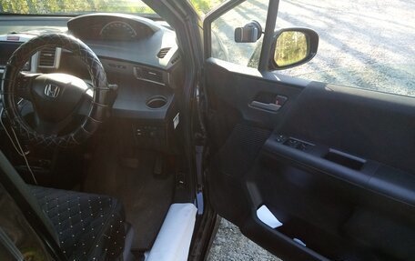 Honda Freed I, 2010 год, 1 350 000 рублей, 6 фотография
