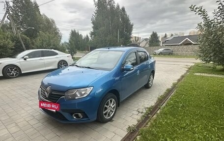 Renault Logan II, 2018 год, 750 000 рублей, 2 фотография