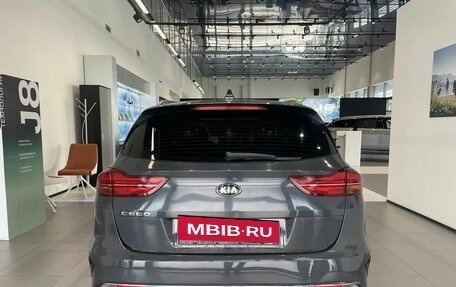 KIA cee'd III, 2019 год, 1 350 000 рублей, 5 фотография