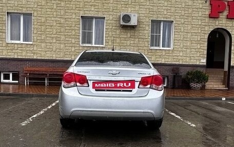 Chevrolet Cruze II, 2011 год, 660 000 рублей, 4 фотография