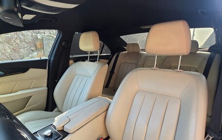 Mercedes-Benz CLS, 2013 год, 2 390 000 рублей, 13 фотография