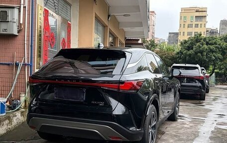 Lexus RX IV рестайлинг, 2024 год, 6 140 000 рублей, 6 фотография