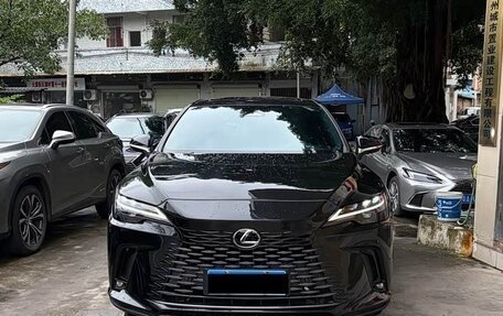 Lexus RX IV рестайлинг, 2024 год, 6 140 000 рублей, 2 фотография