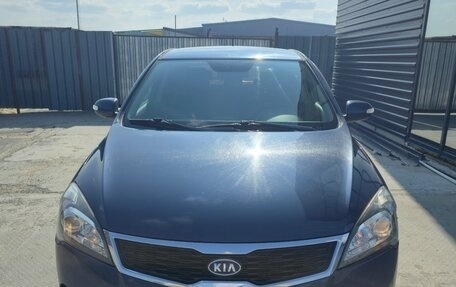 KIA cee'd I рестайлинг, 2010 год, 850 000 рублей, 1 фотография