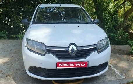 Renault Logan II, 2014 год, 380 000 рублей, 1 фотография