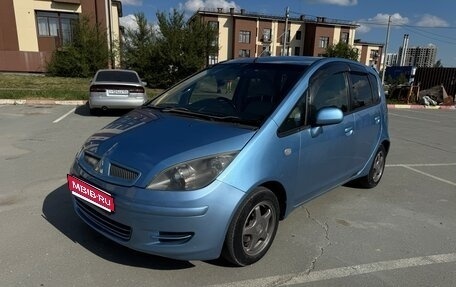 Mitsubishi Colt VI рестайлинг, 2002 год, 280 000 рублей, 1 фотография