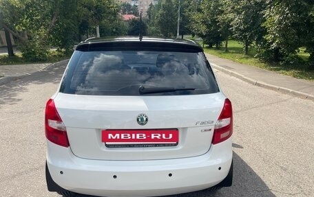 Skoda Fabia II, 2011 год, 580 000 рублей, 4 фотография