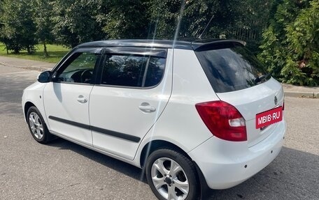 Skoda Fabia II, 2011 год, 580 000 рублей, 3 фотография