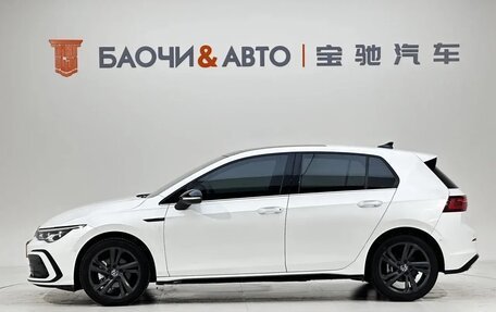 Volkswagen Golf VIII, 2022 год, 2 200 000 рублей, 6 фотография