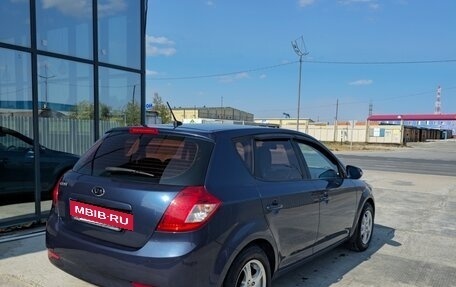 KIA cee'd I рестайлинг, 2010 год, 850 000 рублей, 2 фотография