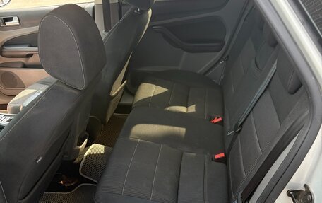 Ford Focus II рестайлинг, 2011 год, 690 000 рублей, 14 фотография