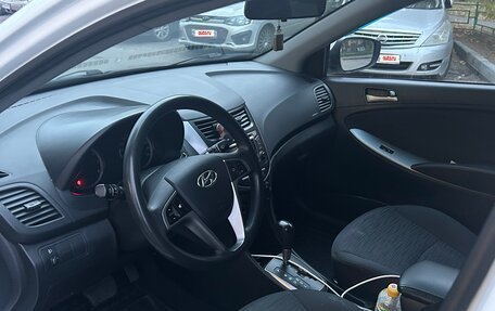 Hyundai Solaris II рестайлинг, 2016 год, 850 000 рублей, 5 фотография
