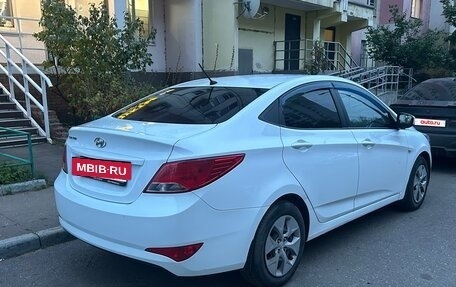Hyundai Solaris II рестайлинг, 2016 год, 850 000 рублей, 4 фотография