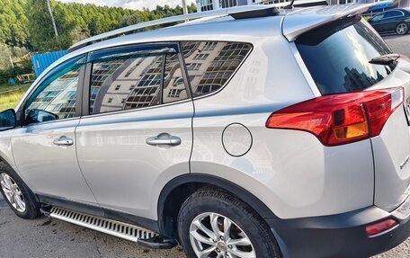 Toyota RAV4, 2014 год, 1 700 000 рублей, 3 фотография