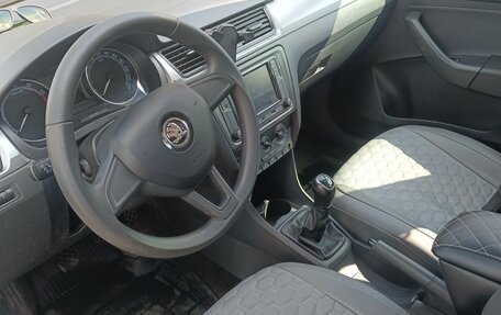 Skoda Rapid I, 2018 год, 1 250 000 рублей, 9 фотография