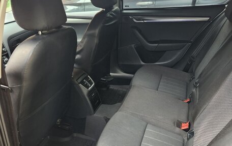 Skoda Octavia, 2018 год, 2 200 000 рублей, 6 фотография