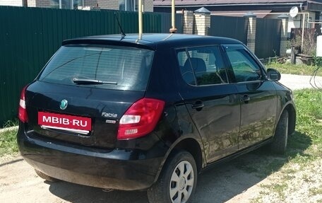 Skoda Fabia II, 2012 год, 285 000 рублей, 2 фотография