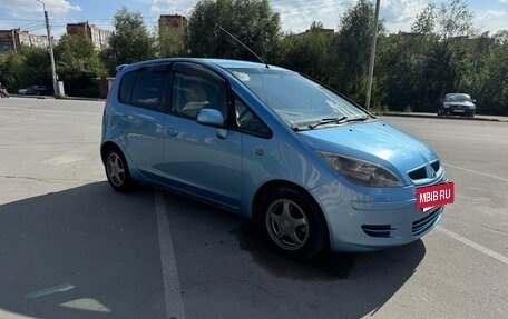 Mitsubishi Colt VI рестайлинг, 2002 год, 280 000 рублей, 2 фотография
