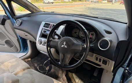 Mitsubishi Colt VI рестайлинг, 2002 год, 280 000 рублей, 10 фотография