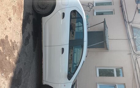Renault Logan II, 2019 год, 380 000 рублей, 6 фотография