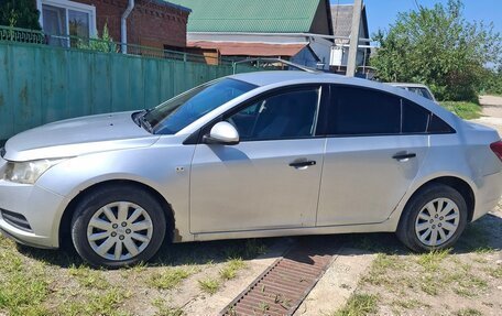 Chevrolet Cruze II, 2011 год, 530 000 рублей, 1 фотография