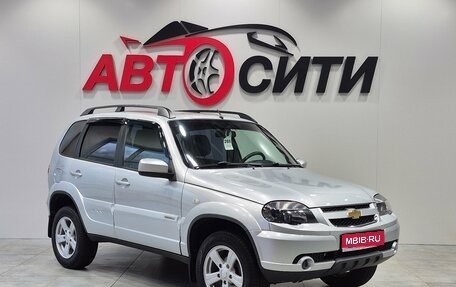 Chevrolet Niva I рестайлинг, 2017 год, 825 000 рублей, 1 фотография