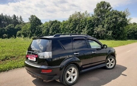 Mitsubishi Outlander III рестайлинг 3, 2011 год, 1 139 000 рублей, 4 фотография