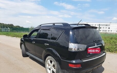 Mitsubishi Outlander III рестайлинг 3, 2011 год, 1 139 000 рублей, 8 фотография