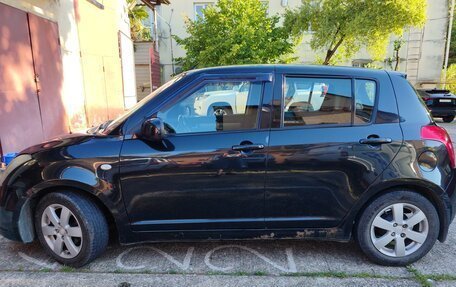 Suzuki Swift III, 2010 год, 630 000 рублей, 2 фотография