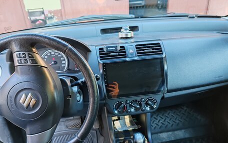 Suzuki Swift III, 2010 год, 630 000 рублей, 8 фотография