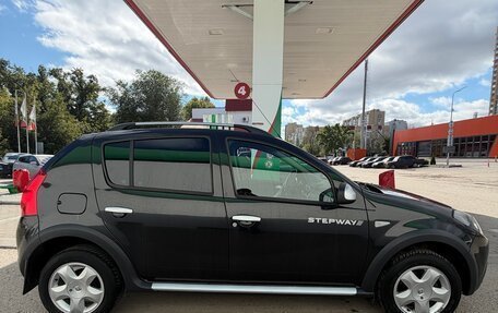 Renault Sandero I, 2014 год, 850 000 рублей, 4 фотография