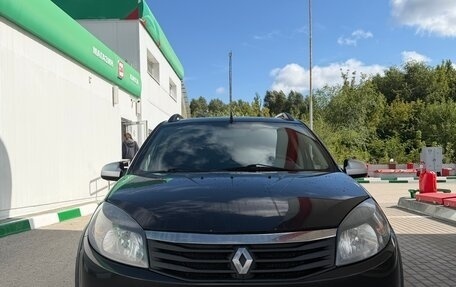 Renault Sandero I, 2014 год, 850 000 рублей, 2 фотография