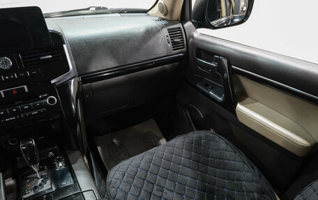 Toyota Land Cruiser 200, 2009 год, 2 949 000 рублей, 19 фотография