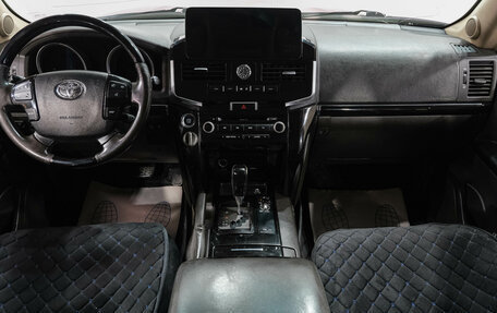 Toyota Land Cruiser 200, 2009 год, 2 949 000 рублей, 20 фотография
