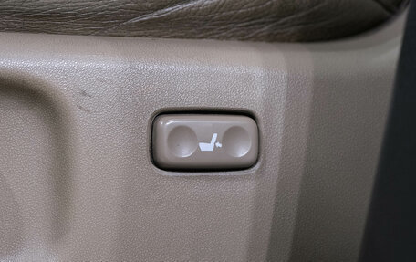 Toyota Land Cruiser 200, 2009 год, 2 949 000 рублей, 29 фотография