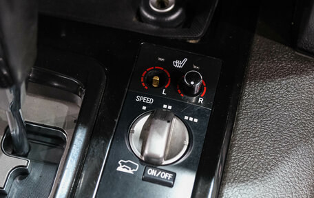 Toyota Land Cruiser 200, 2009 год, 2 949 000 рублей, 38 фотография