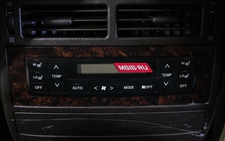 Toyota Land Cruiser 200, 2009 год, 2 949 000 рублей, 40 фотография