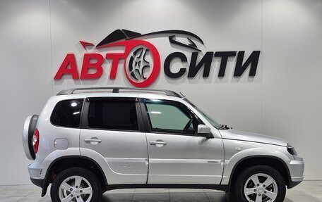 Chevrolet Niva I рестайлинг, 2017 год, 825 000 рублей, 8 фотография