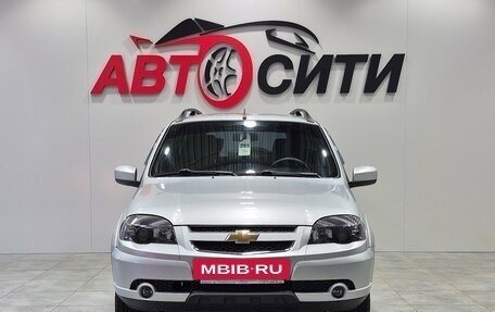 Chevrolet Niva I рестайлинг, 2017 год, 825 000 рублей, 2 фотография