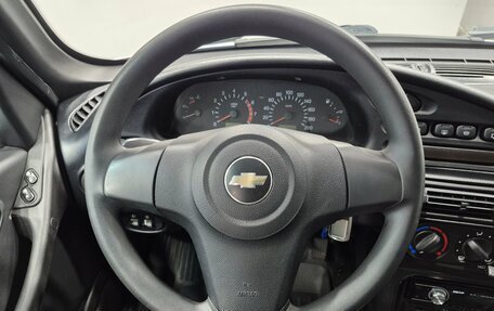 Chevrolet Niva I рестайлинг, 2017 год, 825 000 рублей, 11 фотография