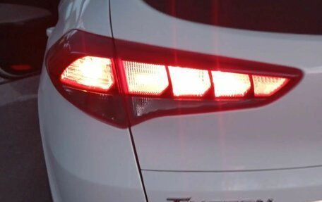 Hyundai Tucson III, 2018 год, 2 580 000 рублей, 9 фотография