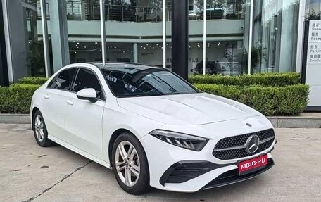 Mercedes-Benz A-Класс, 2023 год, 2 100 000 рублей, 1 фотография