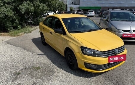 Volkswagen Polo VI (EU Market), 2019 год, 475 000 рублей, 2 фотография